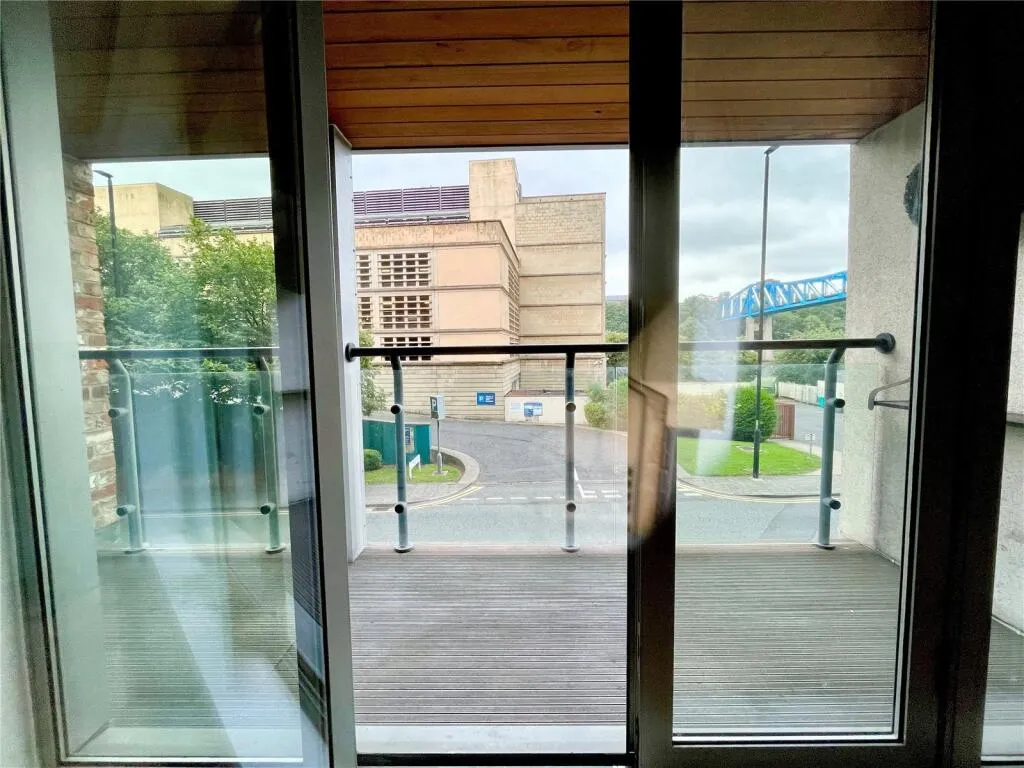 3 bed Apartment