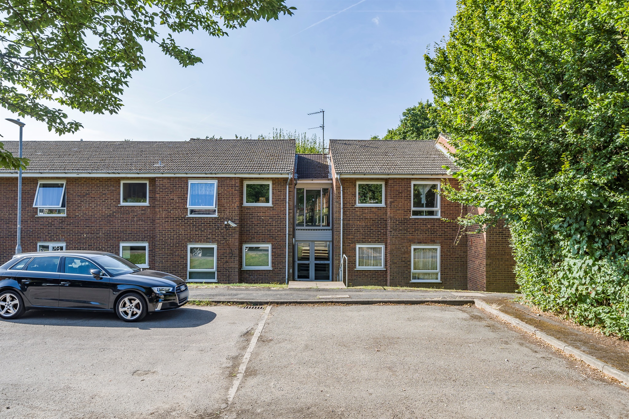 2 bed Apartment