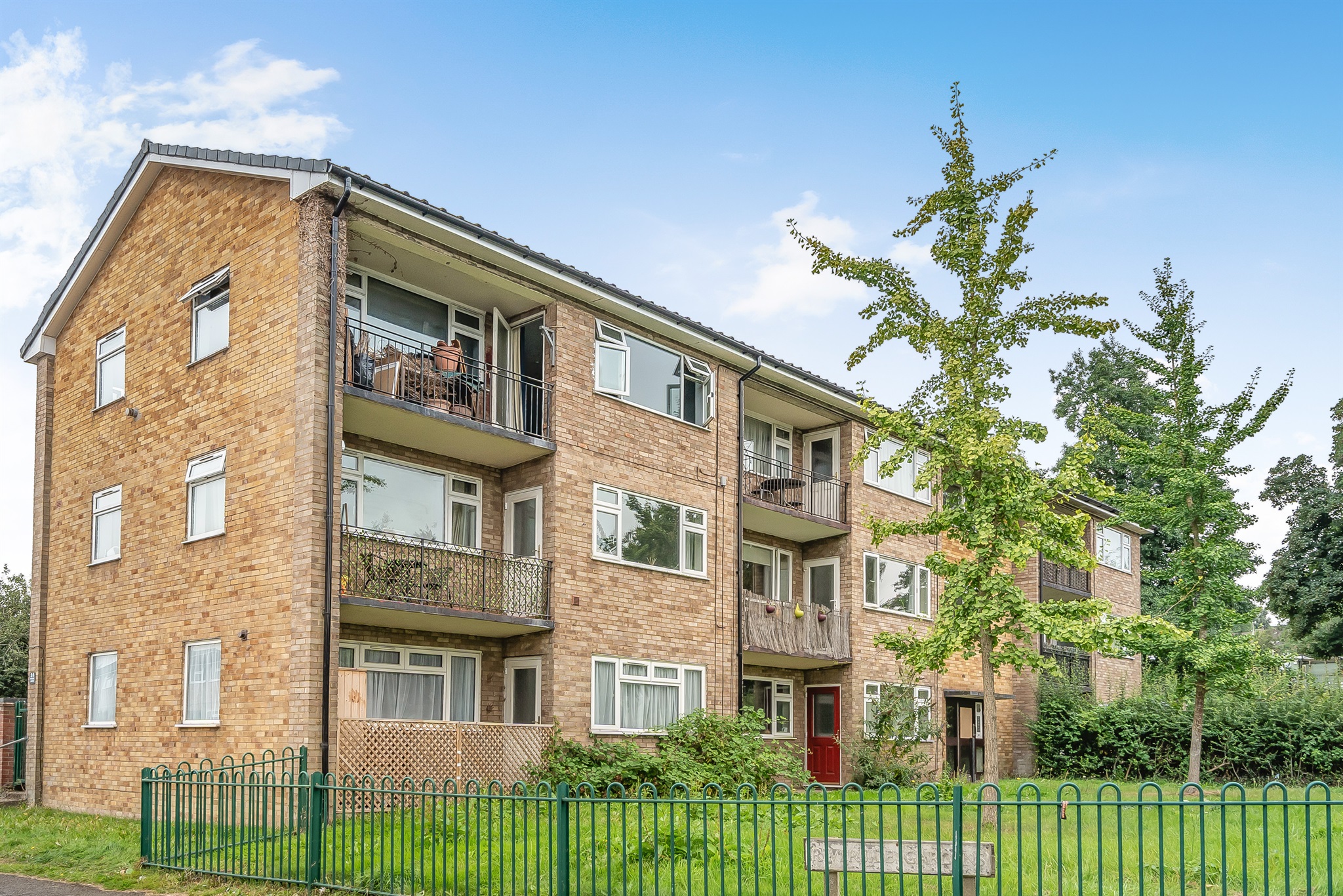 2 bed Apartment