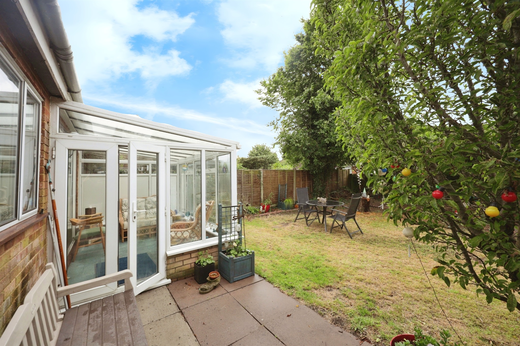 2 bed Semi-Detached Bungalow