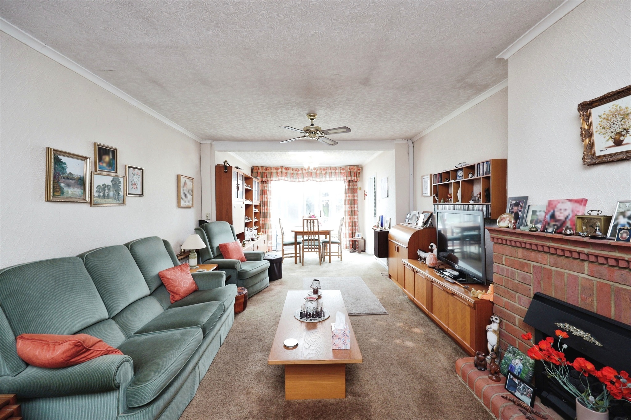 2 bed Semi-Detached Bungalow