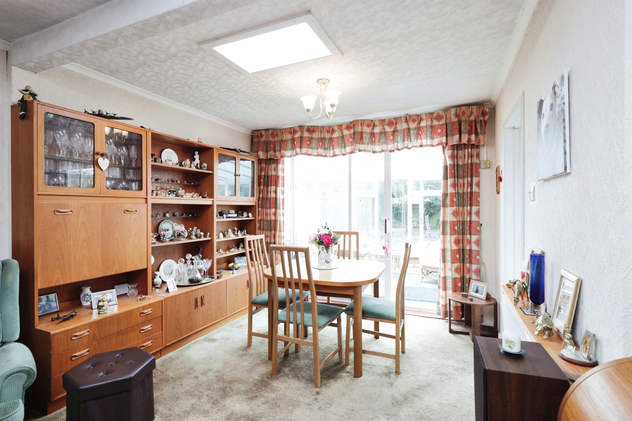 2 bed Semi-Detached Bungalow