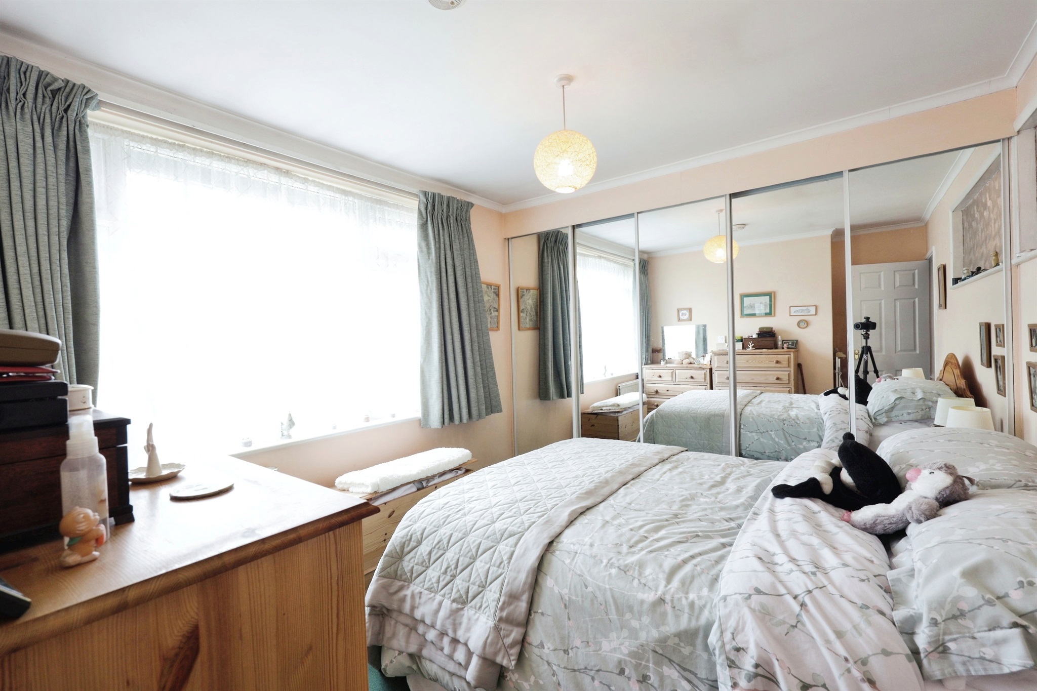 2 bed Semi-Detached Bungalow