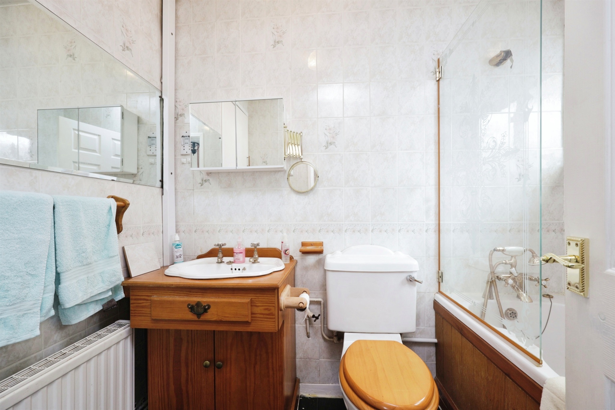 2 bed Semi-Detached Bungalow