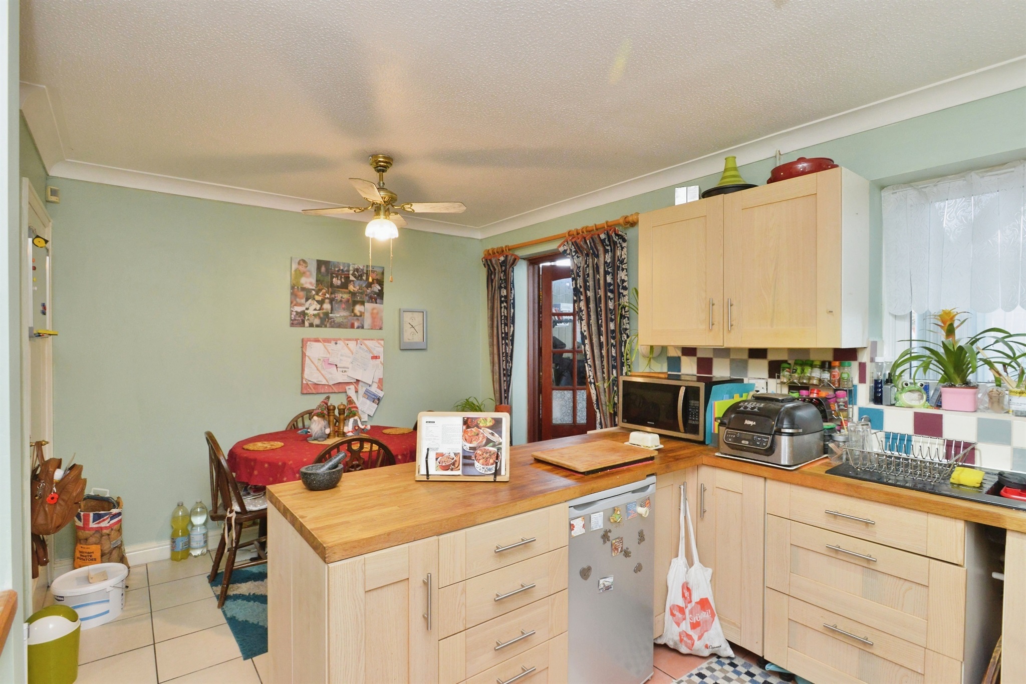 3 bed Detached
