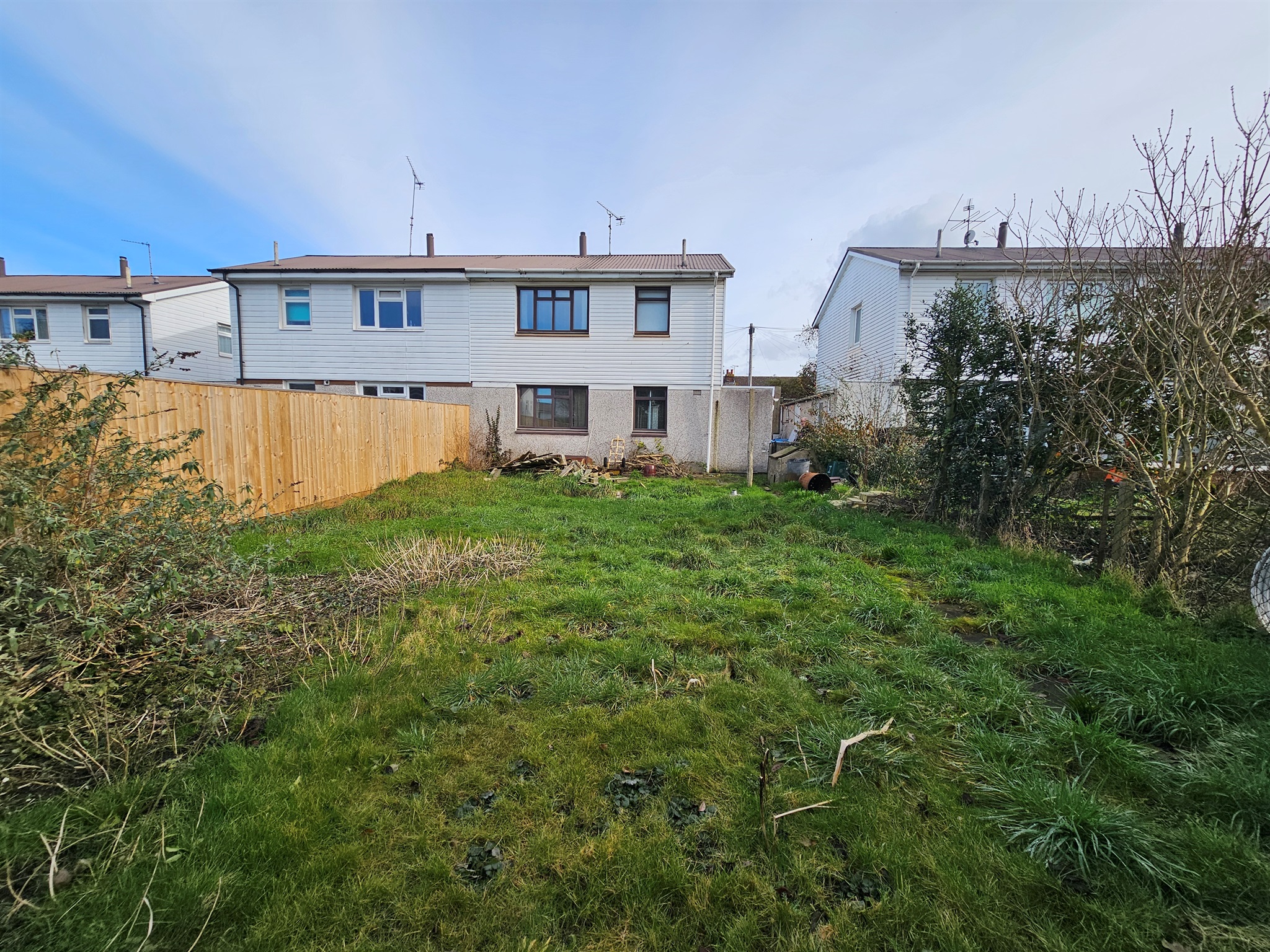 3 bed Semi-Detached