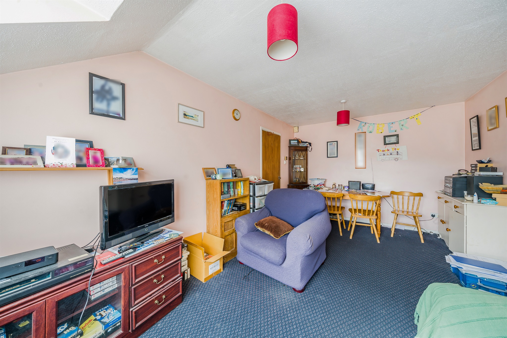 2 bed Maisonette