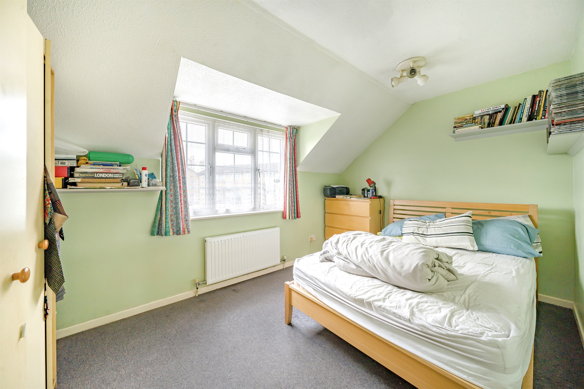 2 bed Maisonette
