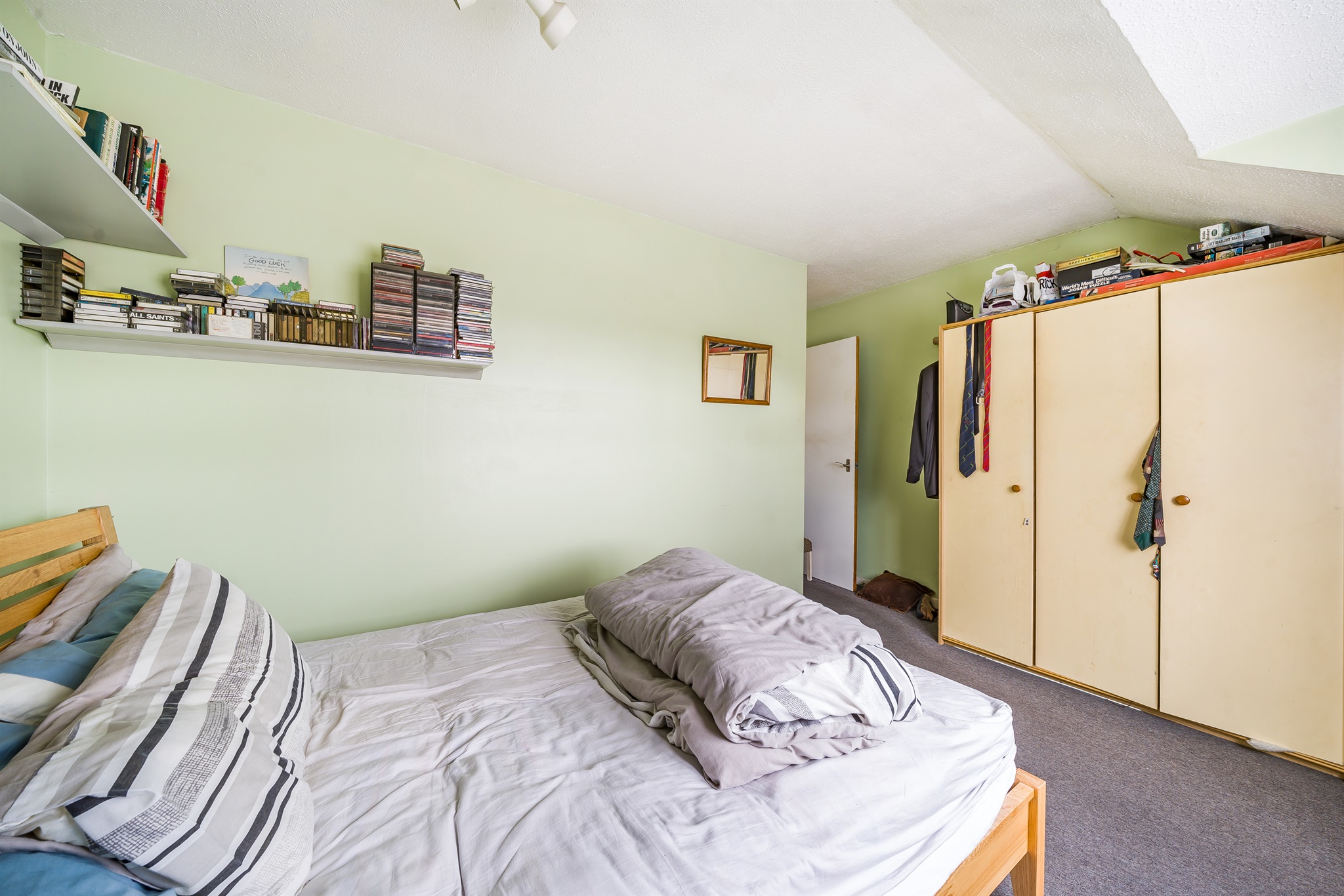2 bed Maisonette