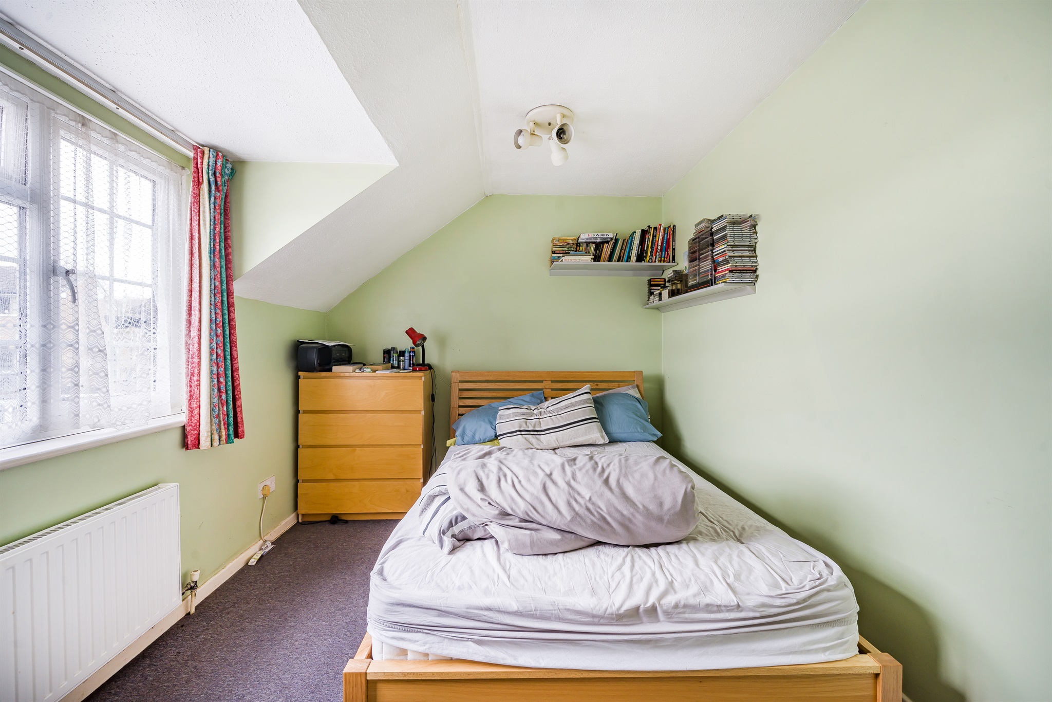 2 bed Maisonette