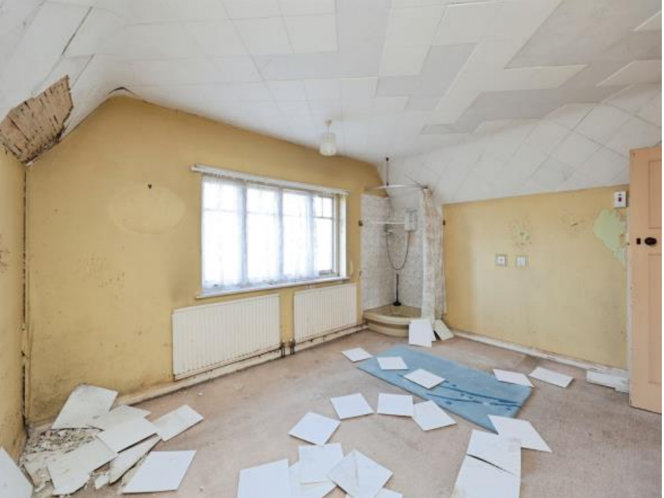 2 bed Detached