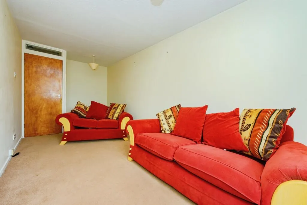 1 bed Apartment