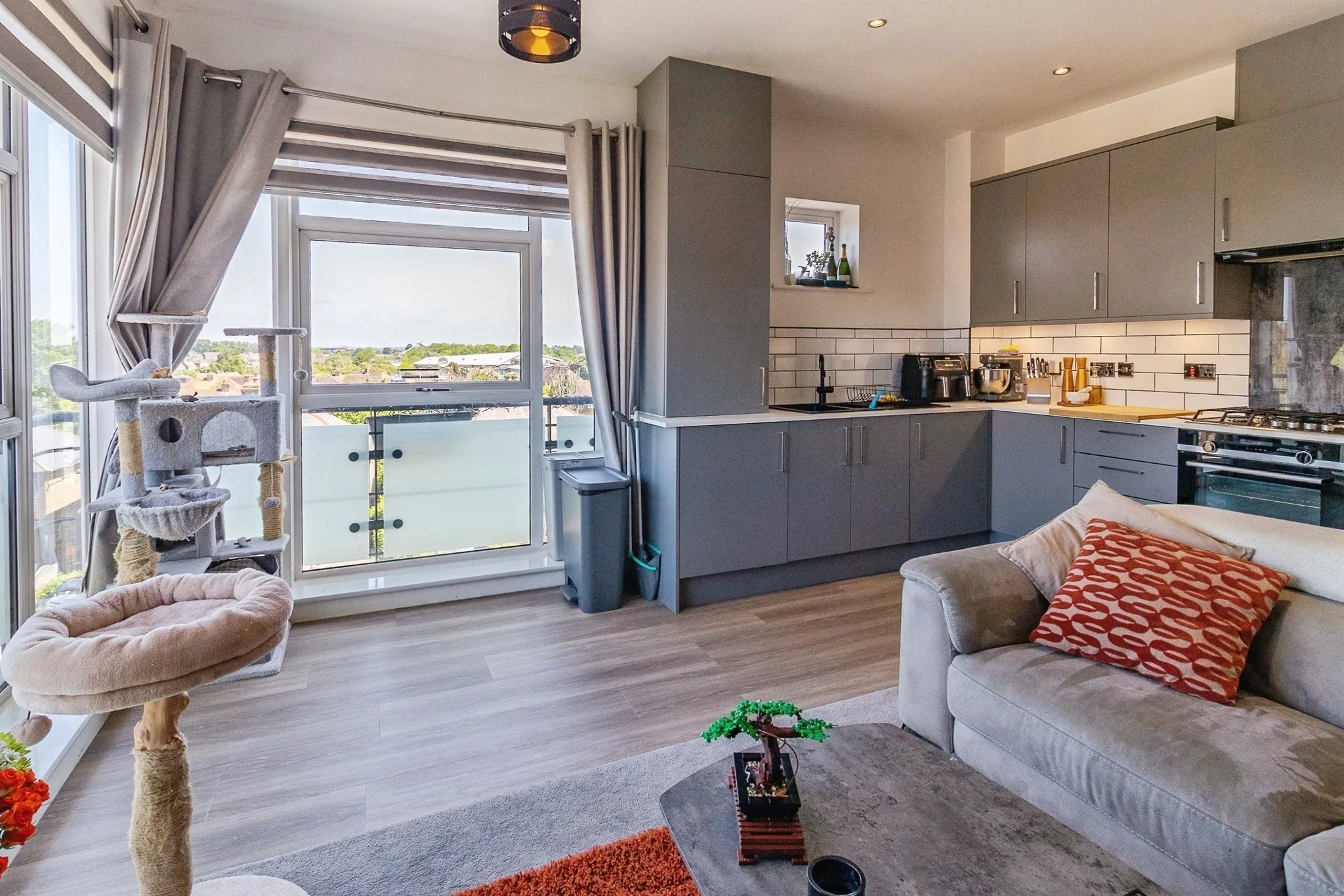 2 bed Apartment