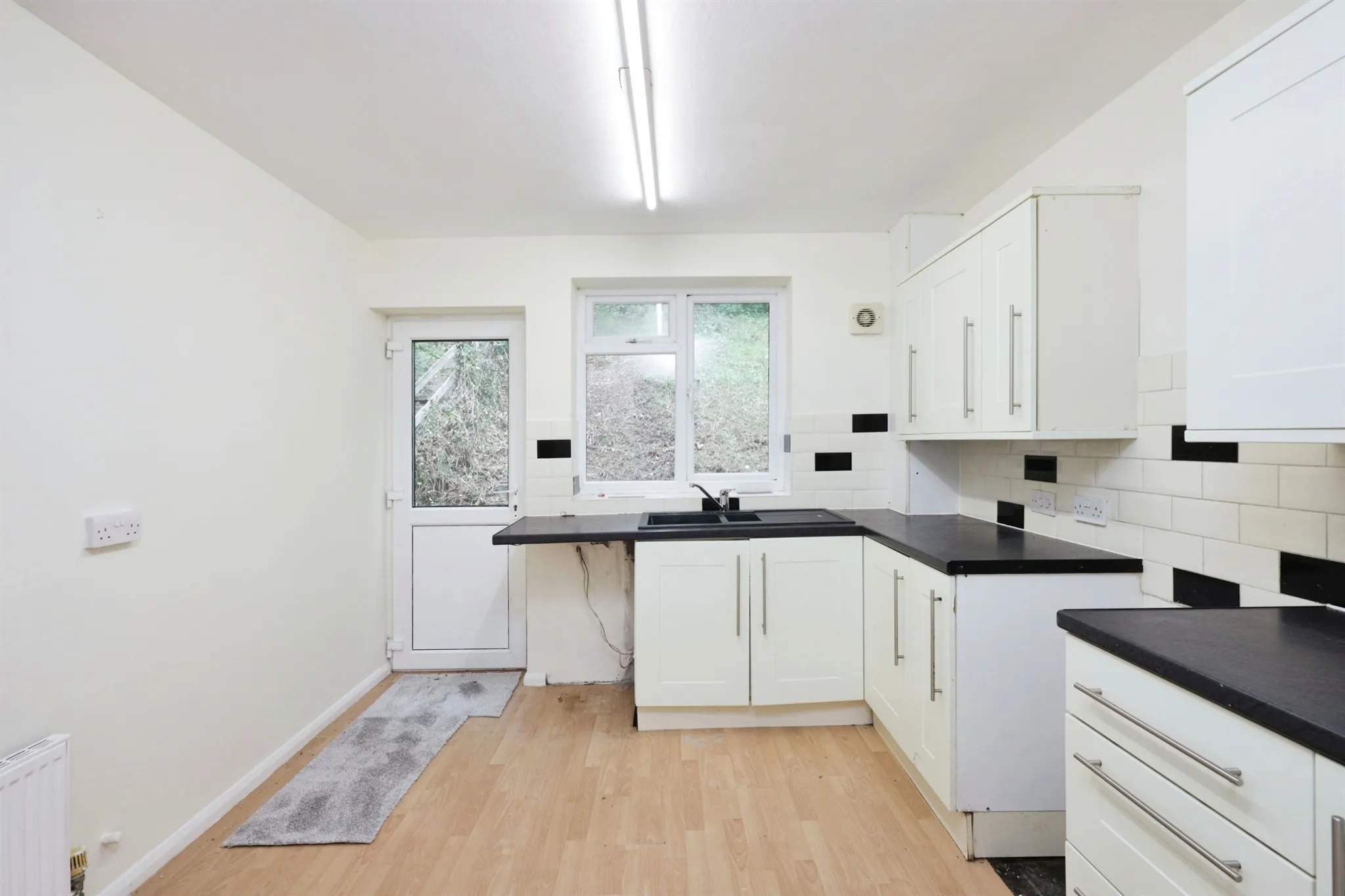 2 bed Maisonette