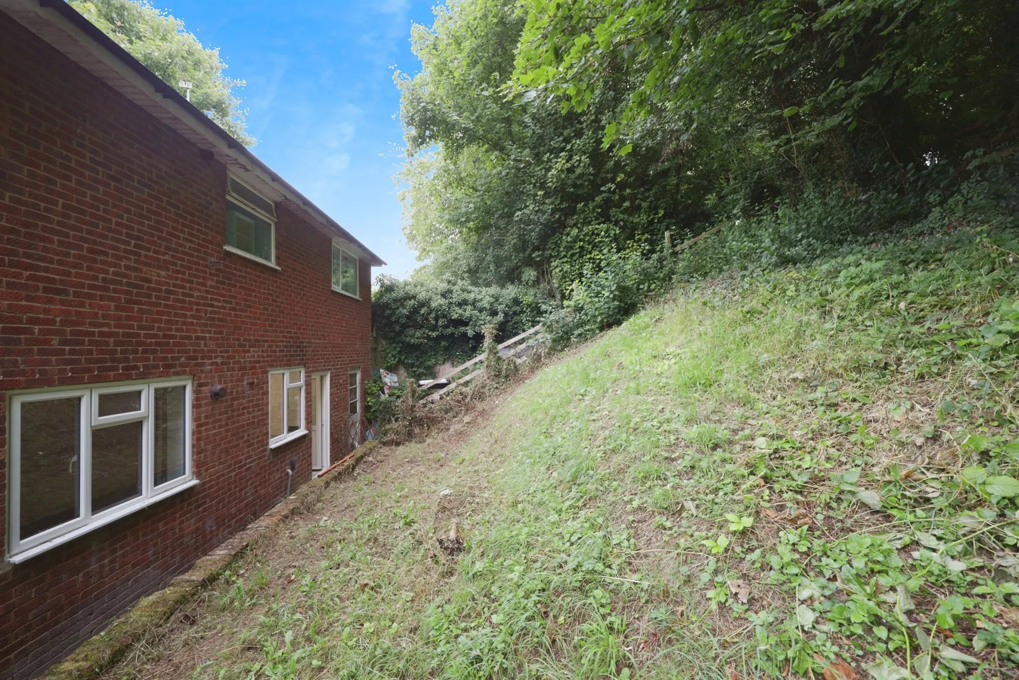 2 bed Maisonette