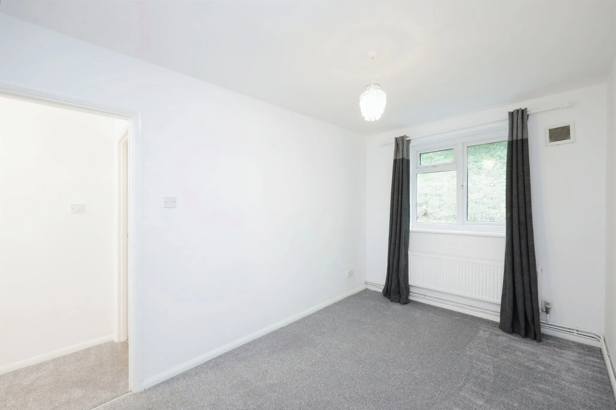 2 bed Maisonette
