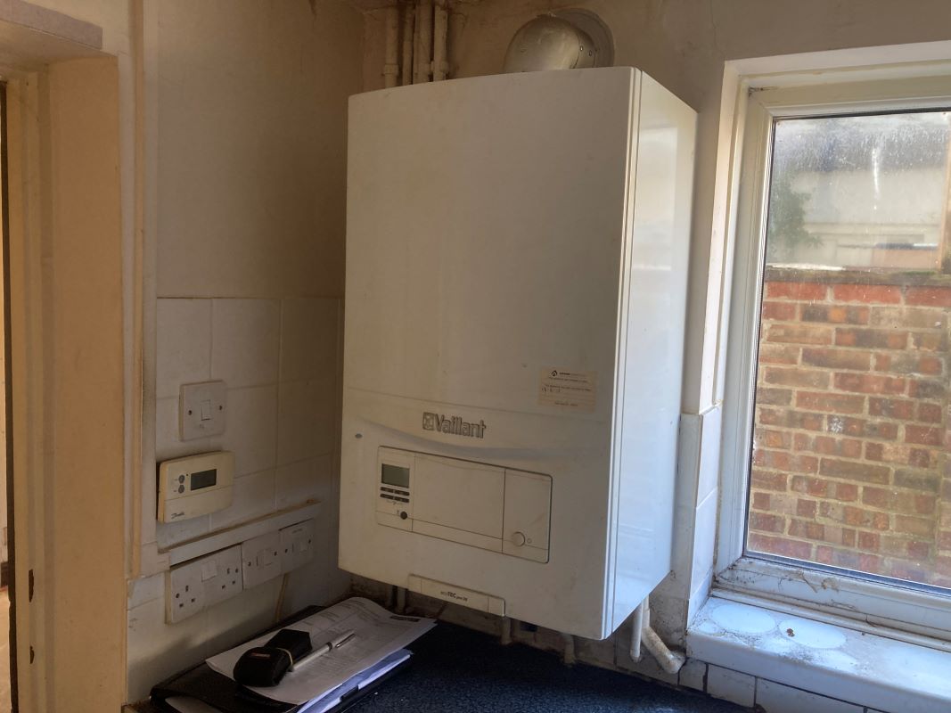 Tonning Street, Lowestoft, Suffolk, NR32 2AN - Online Auctions