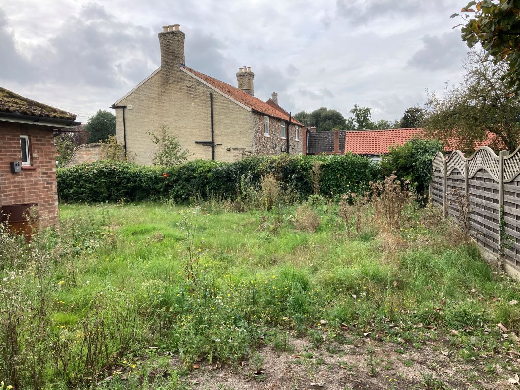 Three Tuns, Gooderstone, King's Lynn, Norfolk, PE33 9BU - Online Auctions
