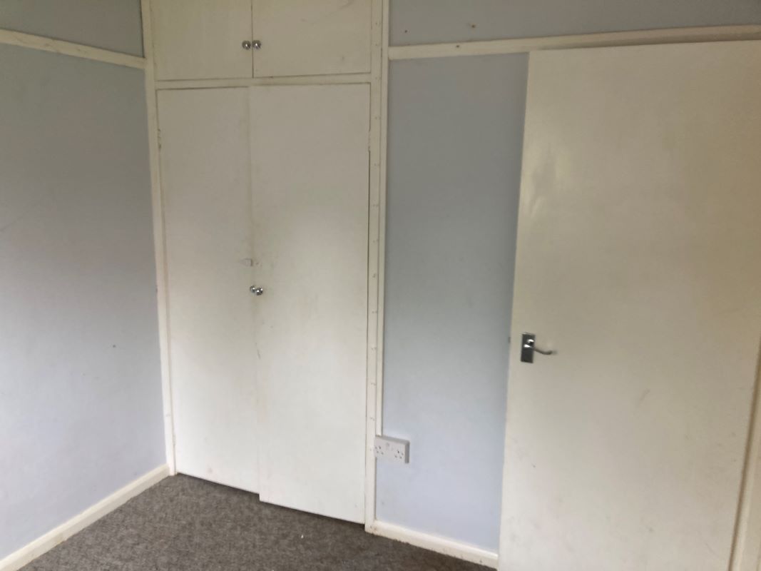 Three Tuns, Gooderstone, King's Lynn, Norfolk, PE33 9BU - Online Auctions