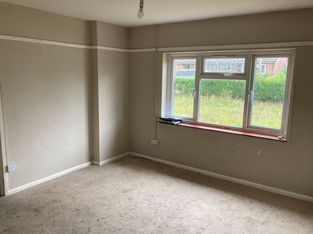 Three Tuns, Gooderstone, King's Lynn, Norfolk, PE33 9BU - Online Auctions