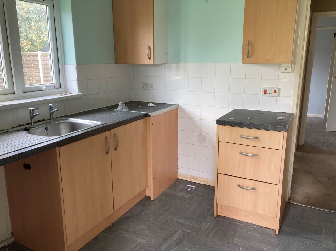 Three Tuns, Gooderstone, King's Lynn, Norfolk, PE33 9BU - Online Auctions