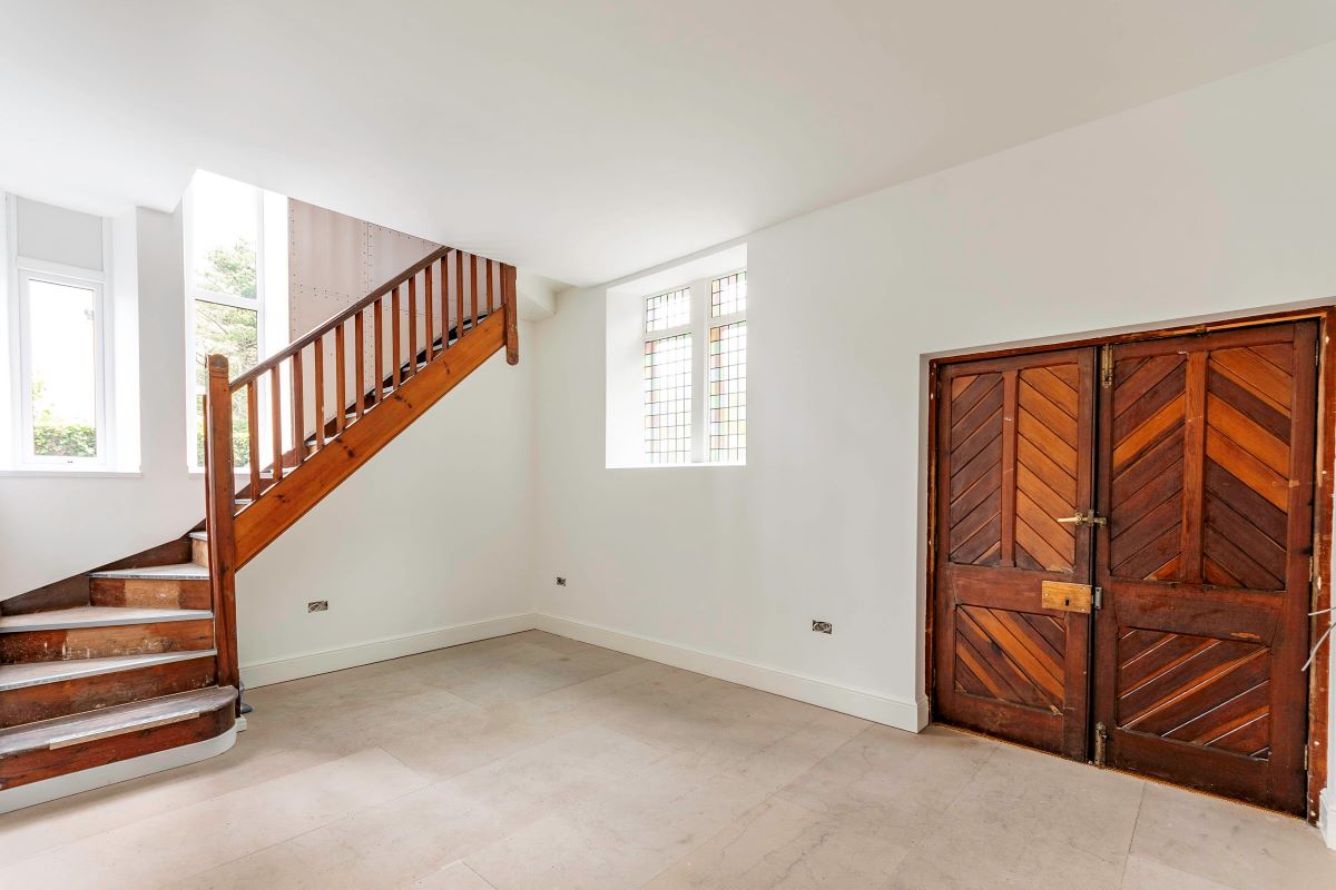 The Old Chapel, Main Street, Rampton, Retford, Nottinghamshire, DN22 0HR - Online Auctions