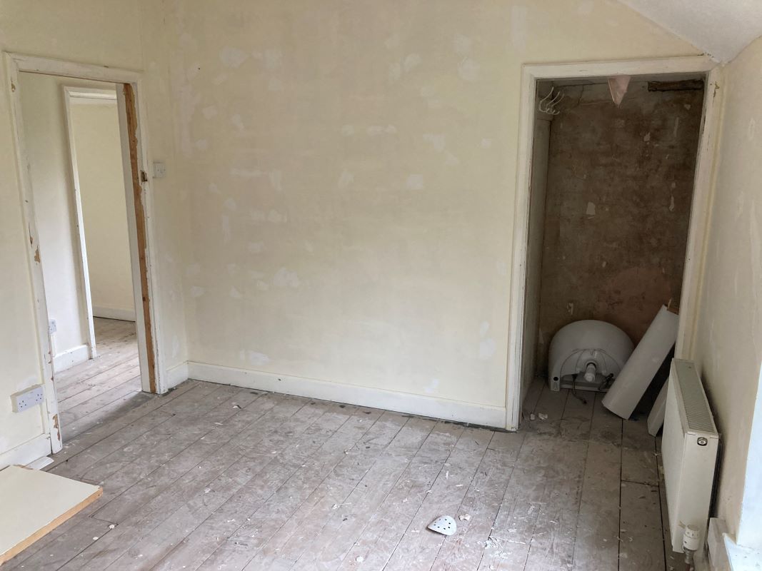Main Road, Three Holes, Nr. Wisbech, Cambridgeshire, PE14 9JS - Online Auctions