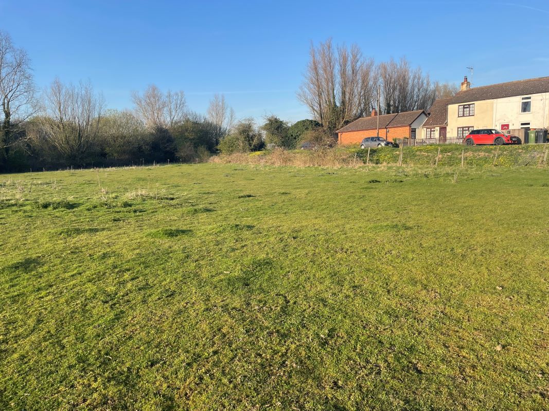Parcel of Land, Church Road, Tilney St Lawrence, Norfolk, PE34 4QG - Online Auctions