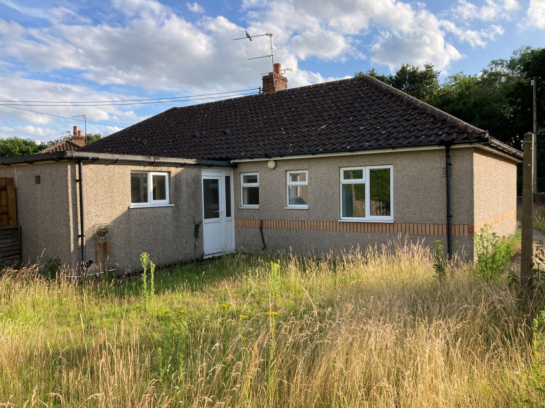Waterfield Close, Fakenham, Norfolk, NR21 8EZ - Online Auctions