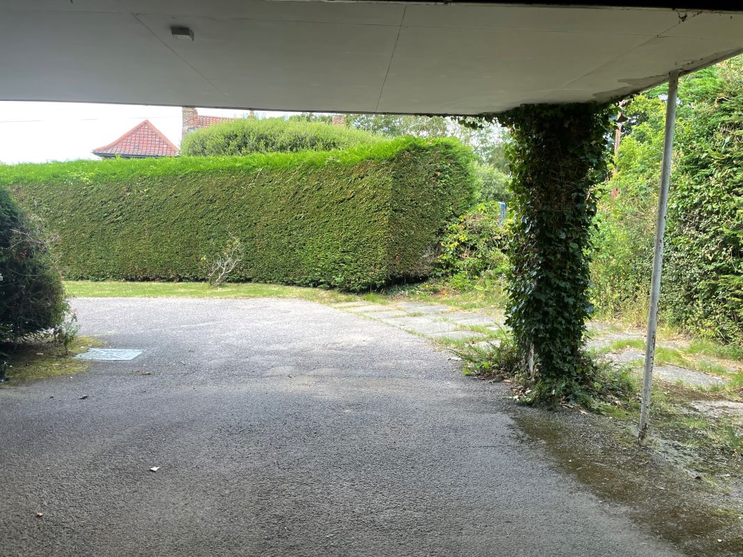 Highbank, Skinners Lane, Wroxham, Norwich, Norfolk, NR12 8SJ - Online Auctions