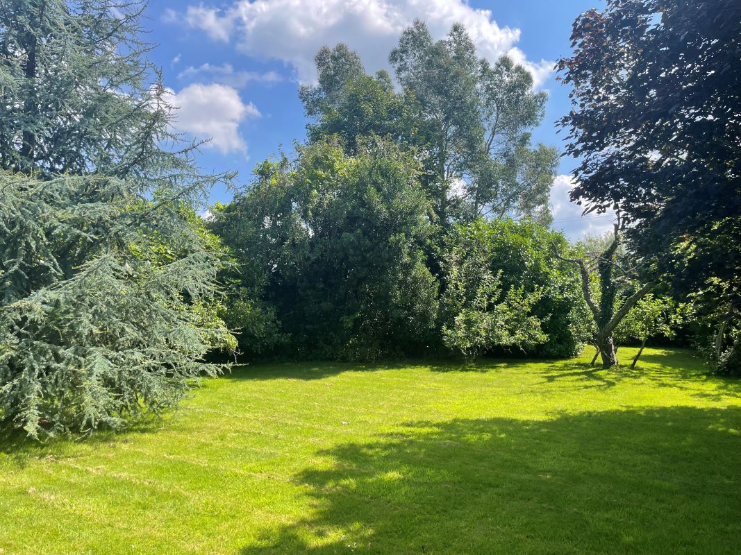 Highbank, Skinners Lane, Wroxham, Norwich, Norfolk, NR12 8SJ - Online Auctions