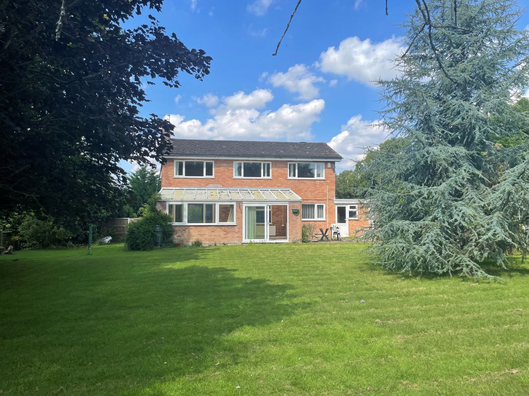Highbank, Skinners Lane, Wroxham, Norwich, Norfolk, NR12 8SJ - Online Auctions