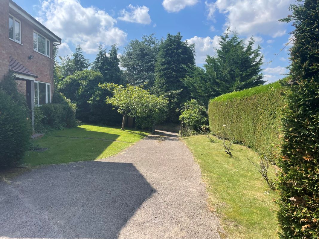 Highbank, Skinners Lane, Wroxham, Norwich, Norfolk, NR12 8SJ - Online Auctions