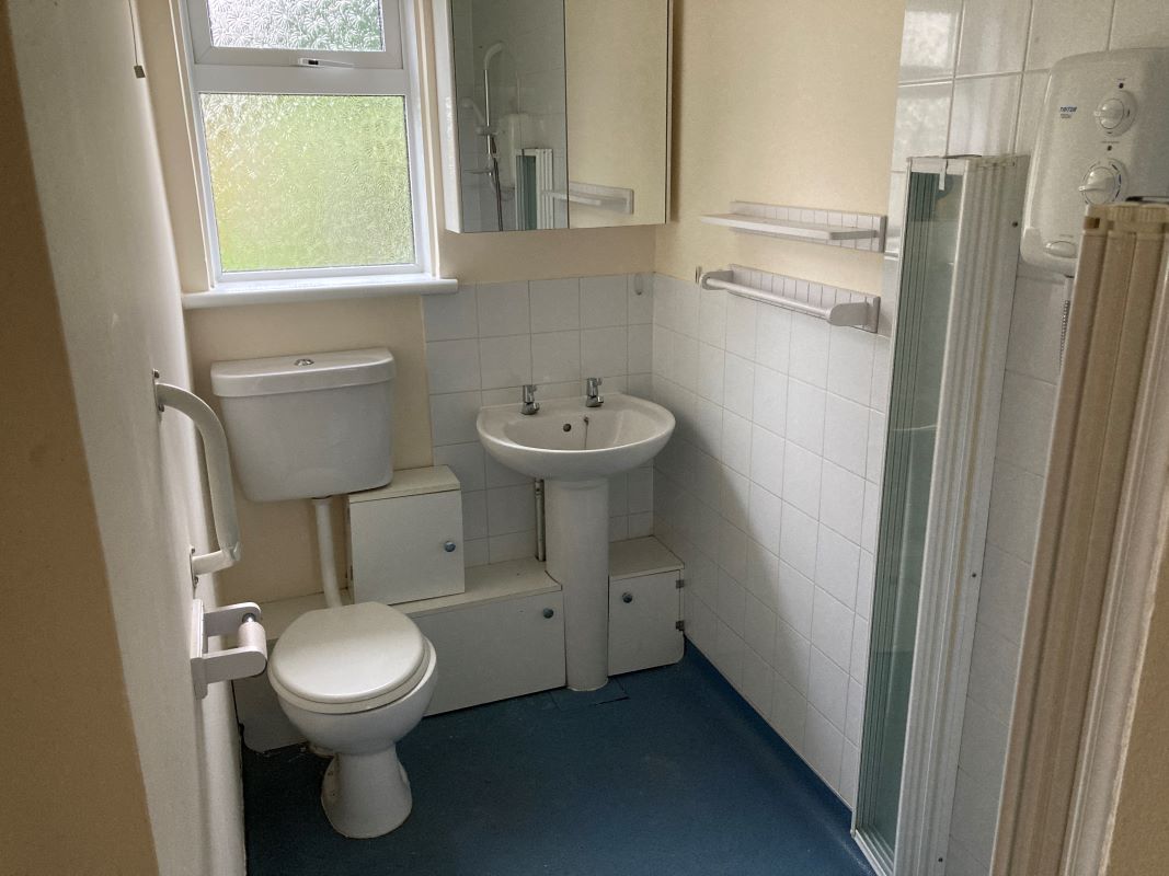 Waterfield Avenue, Fakenham, Norfolk, NR21 8EX - Online Auctions