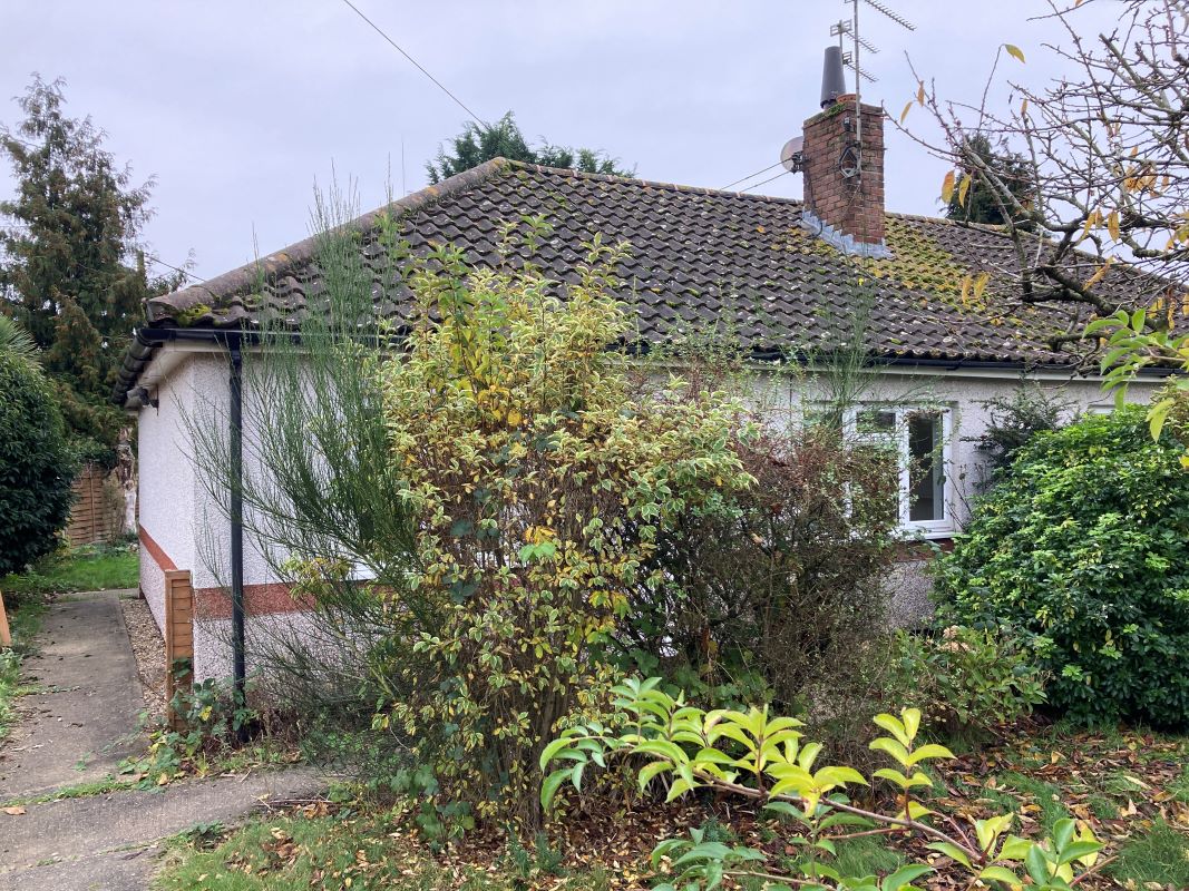 Waterfield Avenue, Fakenham, Norfolk, NR21 8EX - Online Auctions