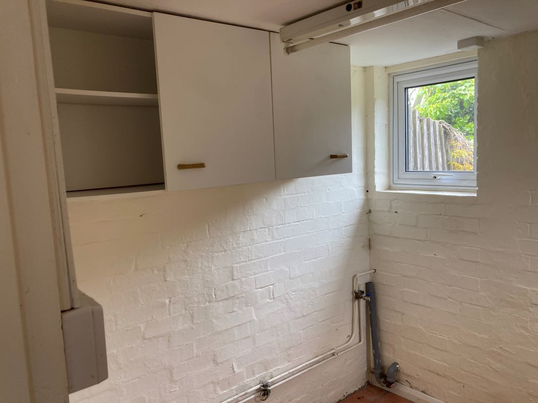Putney Hill Road, Prickwillow, Ely, Cambridgeshire, CB7 4UU - Online Auctions