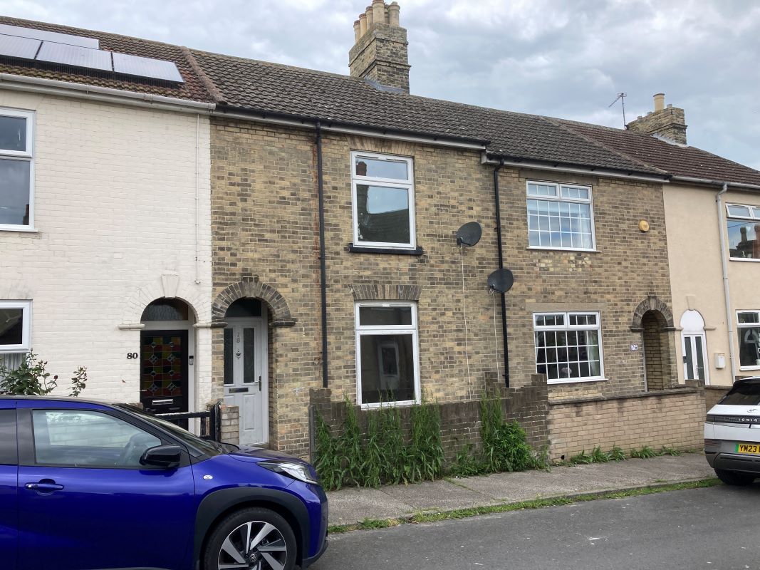 Lorne Road, Lowestoft, Suffolk, NR33 0RF - Online Auctions
