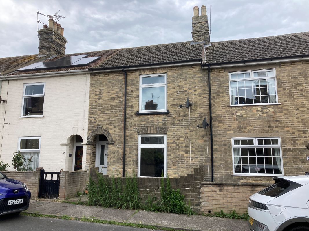 Lorne Road, Lowestoft, Suffolk, NR33 0RF - Online Auctions