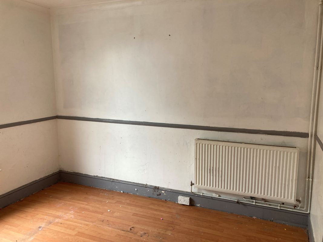 Lorne Road, Lowestoft, Suffolk, NR33 0RF - Online Auctions