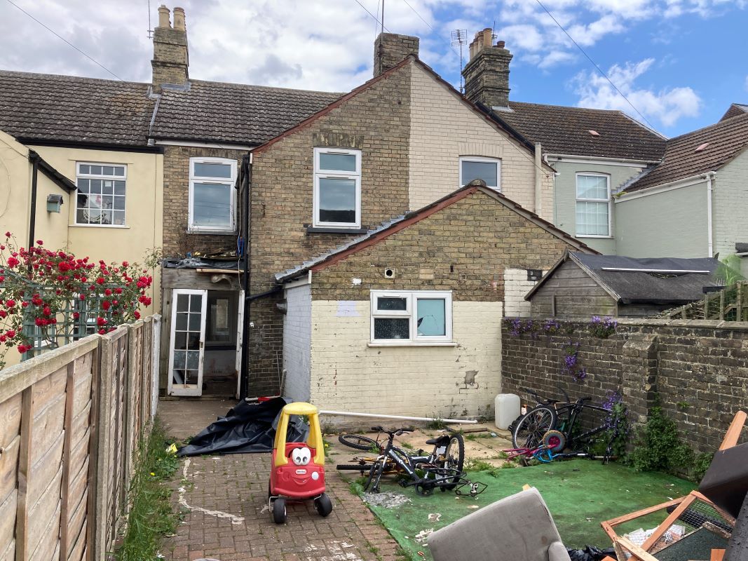 Lorne Road, Lowestoft, Suffolk, NR33 0RF - Online Auctions