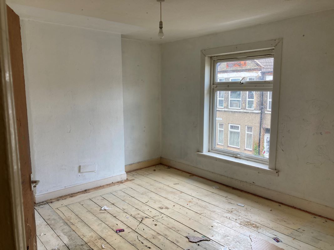 Lorne Road, Lowestoft, Suffolk, NR33 0RF - Online Auctions