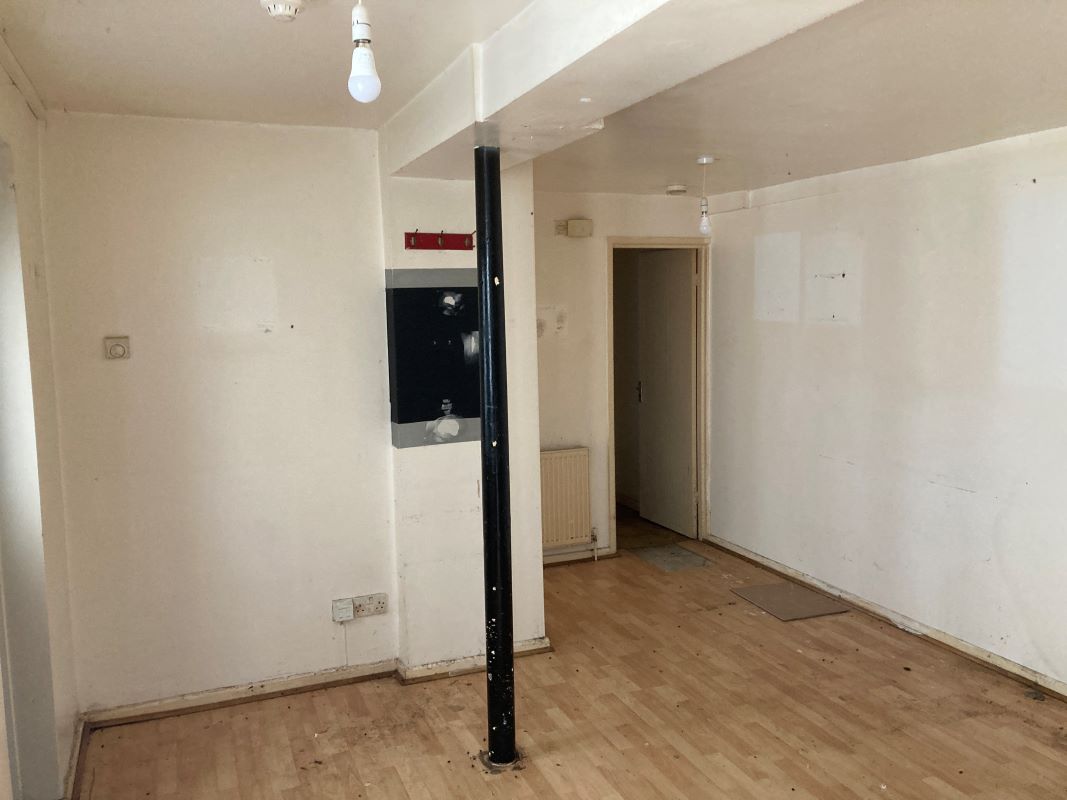 Norwich Street, Fakenham, Norfolk, NR21 9AF - Online Auctions