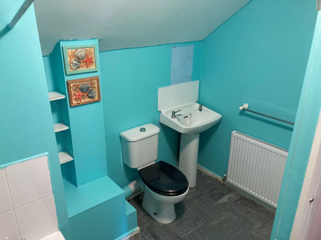 Norwich Street, Fakenham, Norfolk, NR21 9AF - Online Auctions