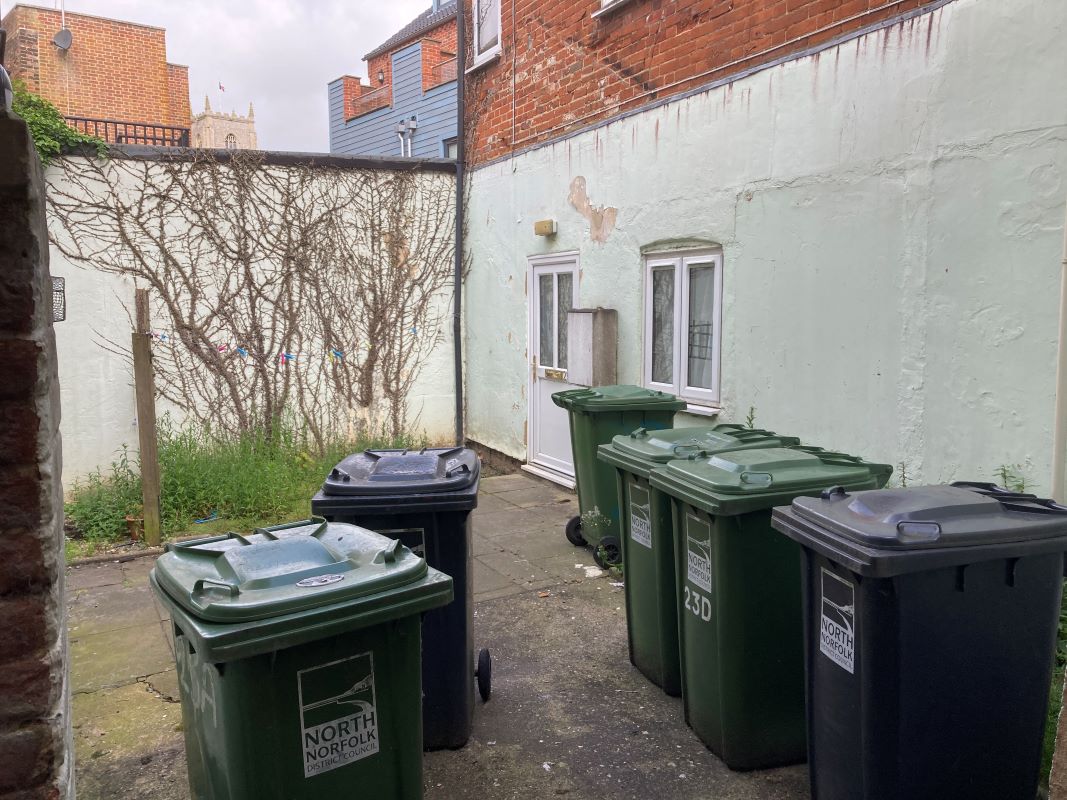 Norwich Street, Fakenham, Norfolk, NR21 9AF - Online Auctions