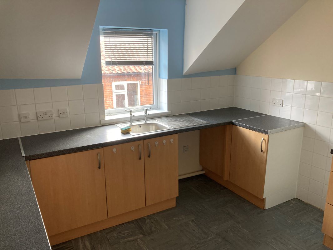 Norwich Street, Fakenham, Norfolk, NR21 9AF - Online Auctions