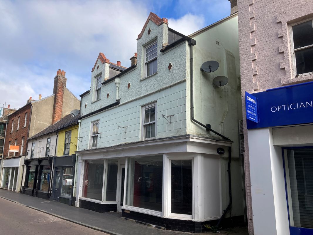 Norwich Street, Fakenham, Norfolk, NR21 9AF - Online Auctions