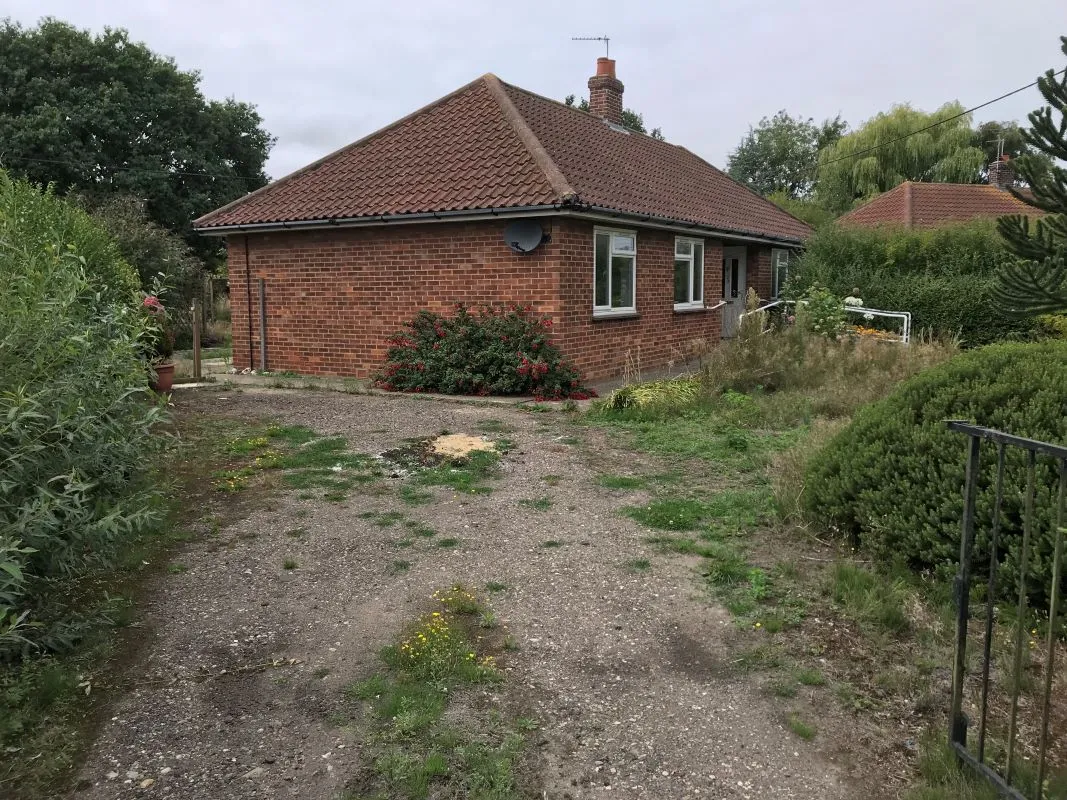 Coronation Close, Happisburgh, Norwich, Norfolk, NR12 0RL - Online Auctions