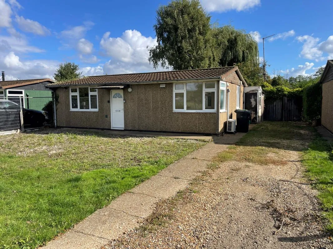 Green Road, Upwell, Wisbech, Cambridgeshire, PE14 9HS - Online Auctions