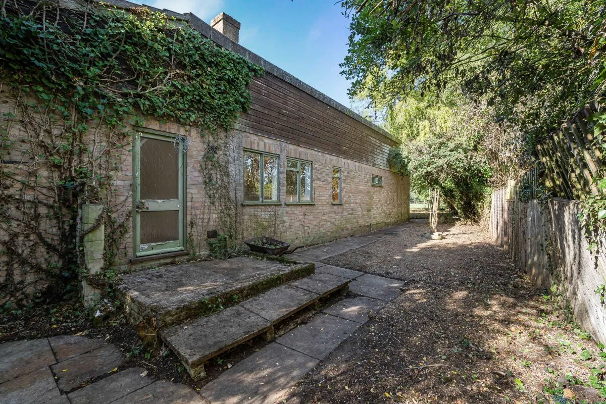 Highbank, Church Lane, Kingston, Cambridge, Cambridgeshire, CB23 2NG - Online Auctions