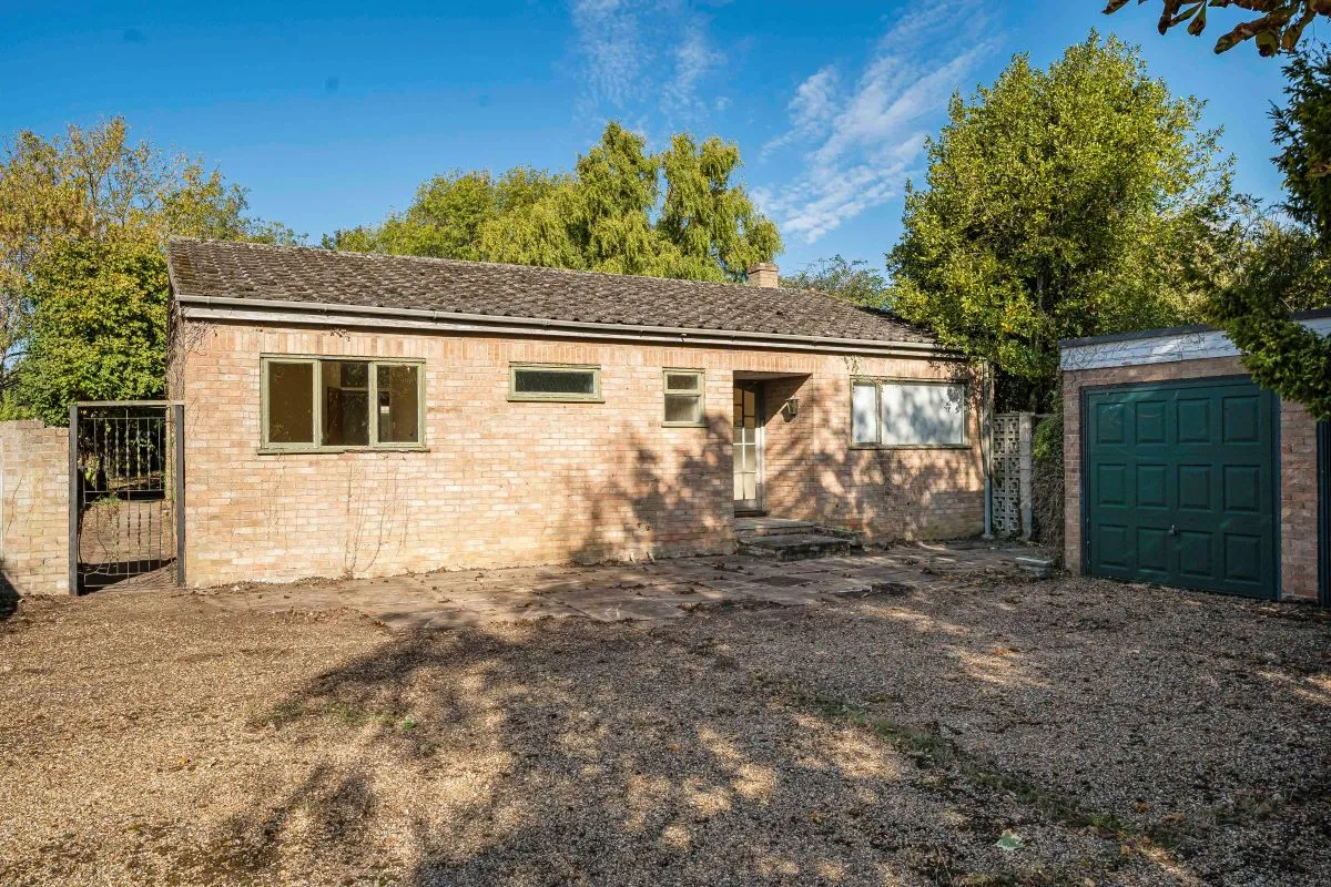 Highbank, Church Lane, Kingston, Cambridge, Cambridgeshire, CB23 2NG - Online Auctions